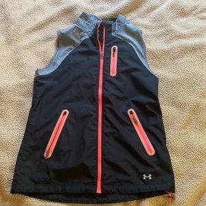 Under Armour windbreaker vest